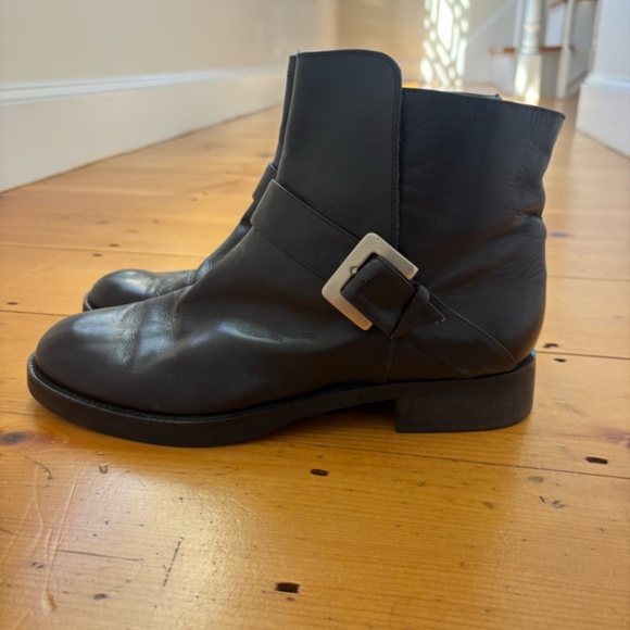 Women's Cole Haan size 10.5 Leather Boots Made in Italy - Picture 2 of 16